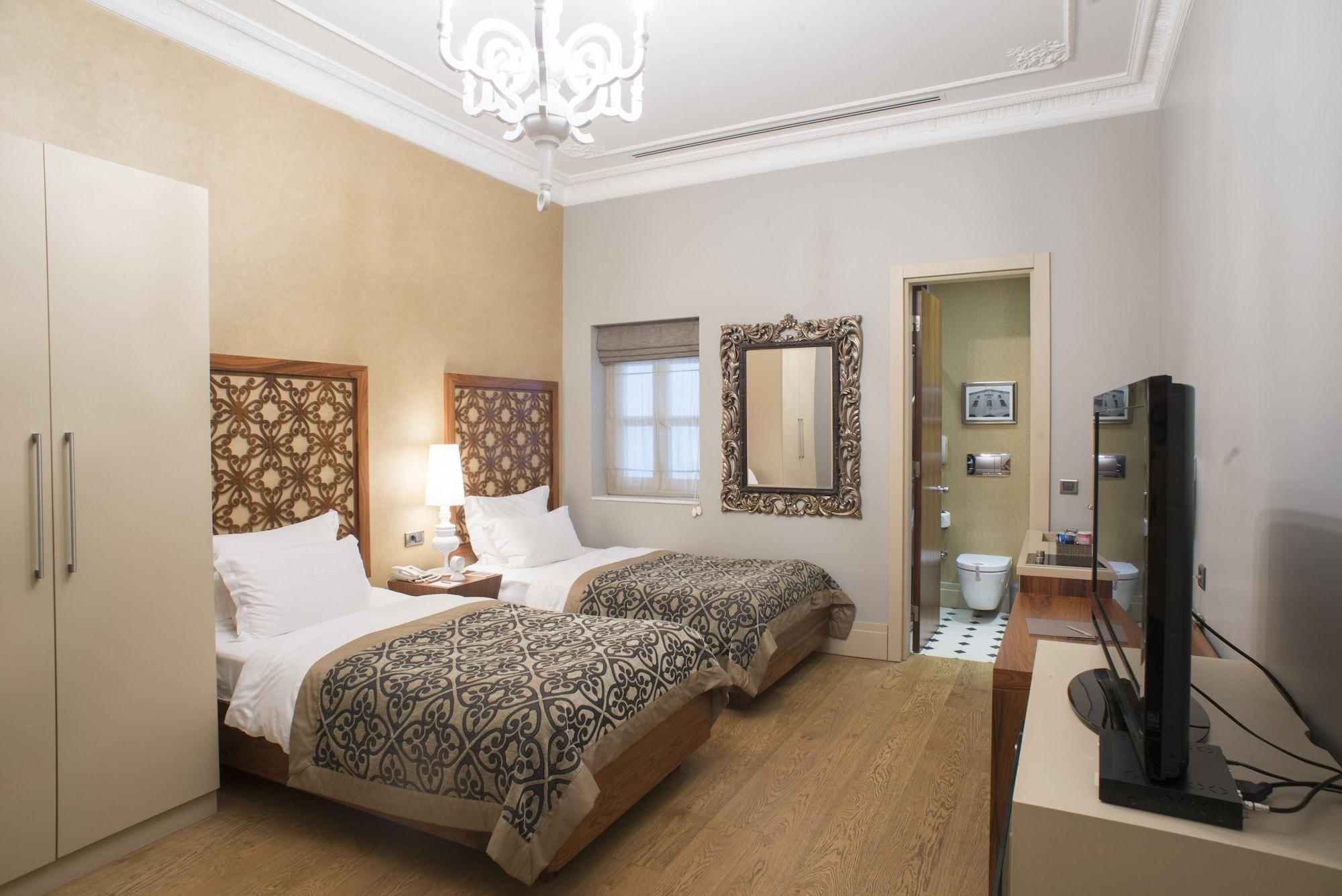 Stories Kumbaracı Hotel