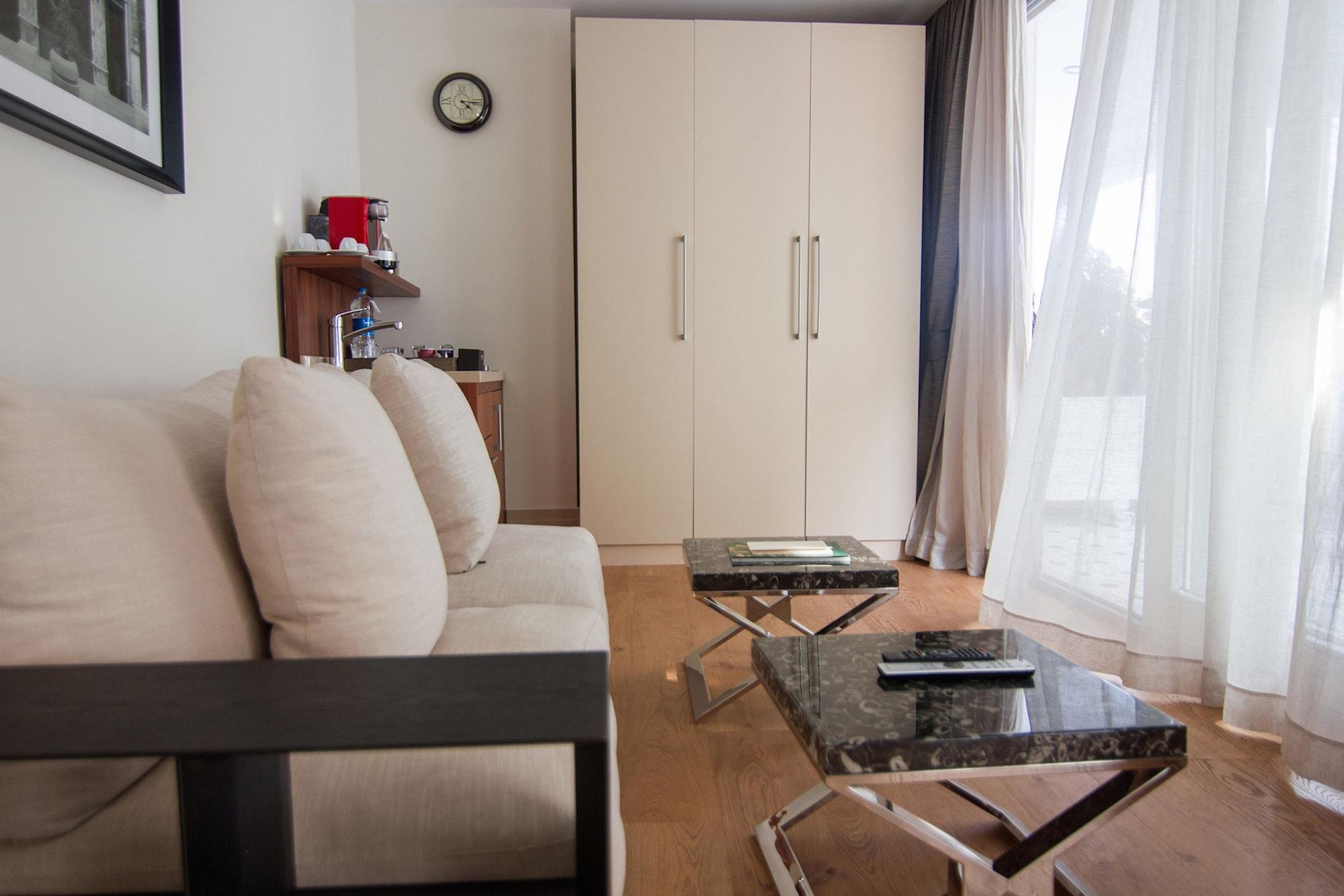 Hotel Stories Kumbaracı